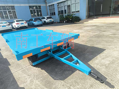 4吨牵引ky平台_KY（中国）一站式服务平台 全挂式工具拖车5I.jpg
