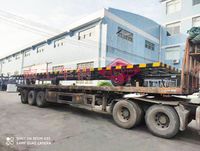 15吨13米加长骨架型ky平台_KY（中国）一站式服务平台3I.jpg