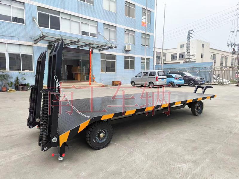 6吨带爬梯移动ky平台_KY（中国）一站式服务平台