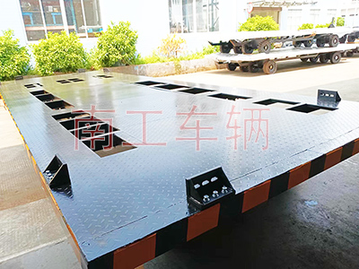 13点5吨箱变拖车底盘 全挂式ky平台_KY（中国）一站式服务平台3I.jpg