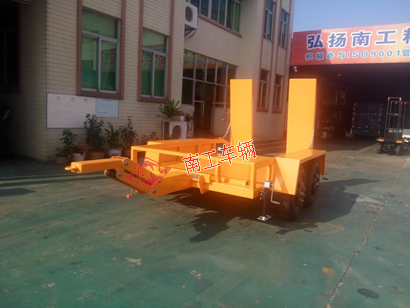 3吨ATVky平台_KY（中国）一站式服务平台 小轿车拖车3I.jpg