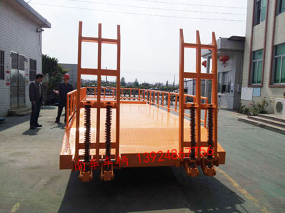 5吨带登车桥护栏型ky平台_KY（中国）一站式服务平台5i.jpg
