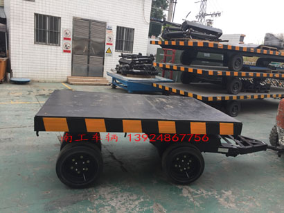 30吨重型8轮ky平台_KY（中国）一站式服务平台4I.jpg