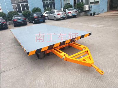 10吨中型牵引ky平台_KY（中国）一站式服务平台3I.jpg