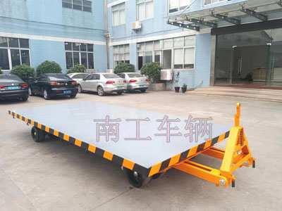 10吨中型牵引ky平台_KY（中国）一站式服务平台4I.jpg