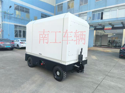 2吨电动ky平台_KY（中国）一站式服务平台 飞翼箱式工具拖车2I.jpg