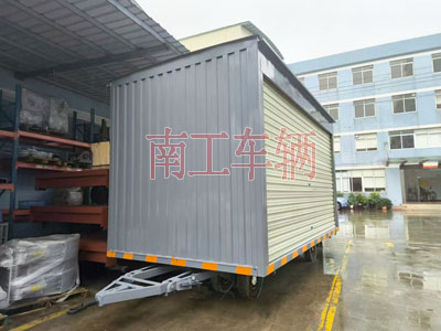 10吨箱式ky平台_KY（中国）一站式服务平台两侧带卷帘门I.jpg